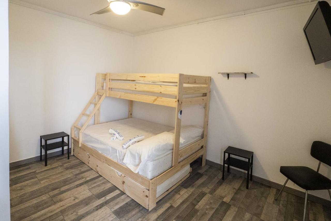 L'Hostalet Guesthouse Пинеда де Мар Екстериор снимка