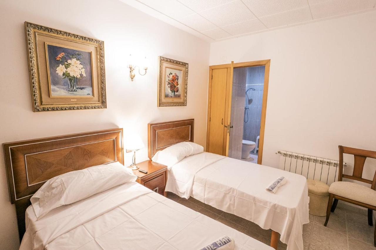 L'Hostalet Guesthouse Пинеда де Мар Екстериор снимка