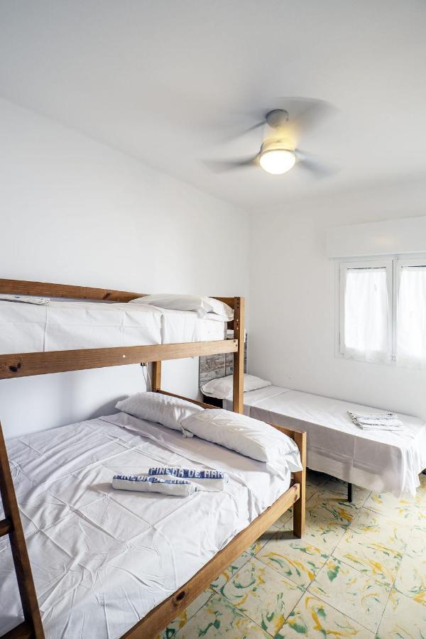 L'Hostalet Guesthouse Пинеда де Мар Екстериор снимка