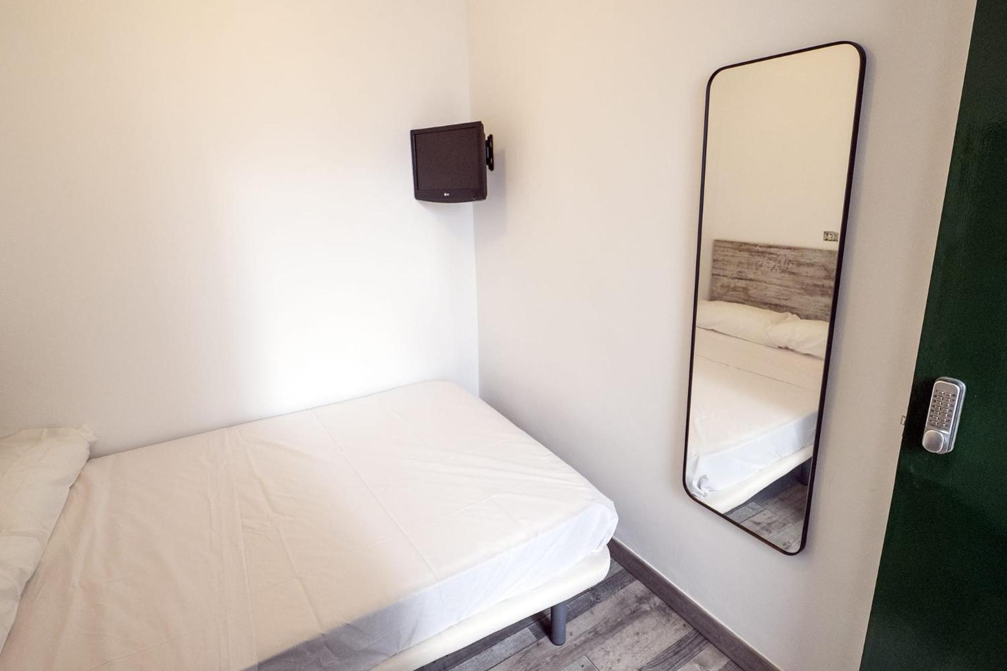 L'Hostalet Guesthouse Пинеда де Мар Стая снимка